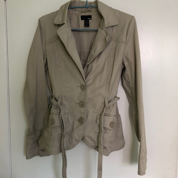 Meet your Posher, Leila - Picture 10 of 16